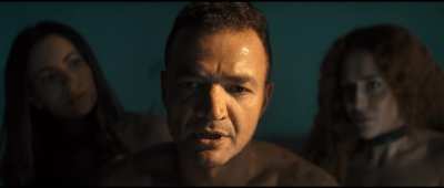 Jamaica Vaughan & Ivana Baquero !