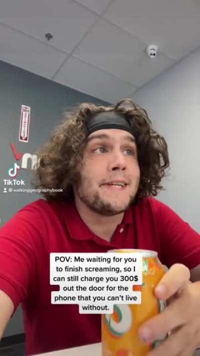 Phone retail is built different 😂