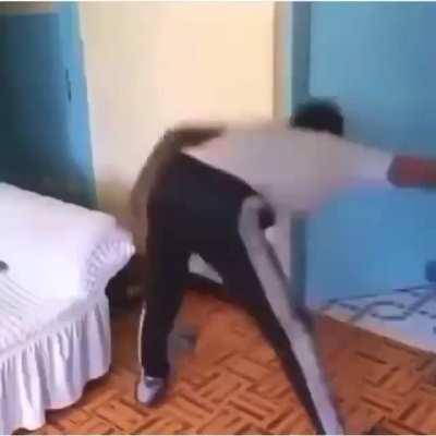 Pov: You load up castle crashers on xbox 360