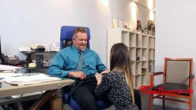 Daughter photocopies her tits and gives it to her dad (taking initiative)