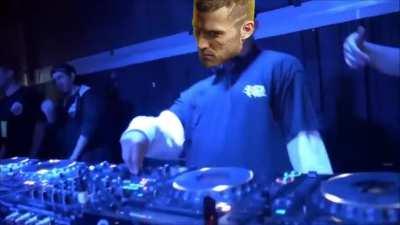 CDPR making soundtrack be like