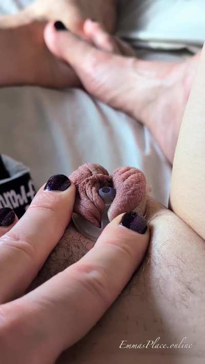 Clipped Trans Girl Orgasm 🥵