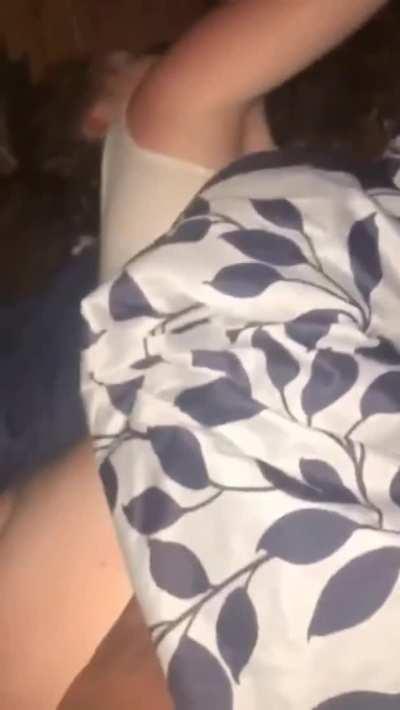 When the parent are out 😮