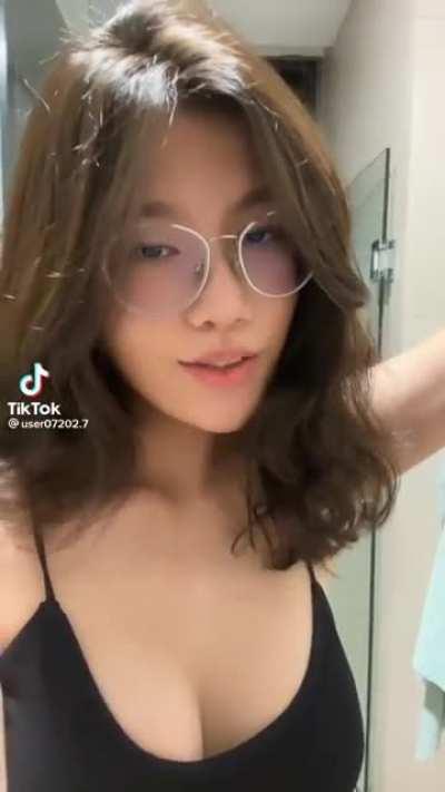 How many guys here wanna give her a baby?