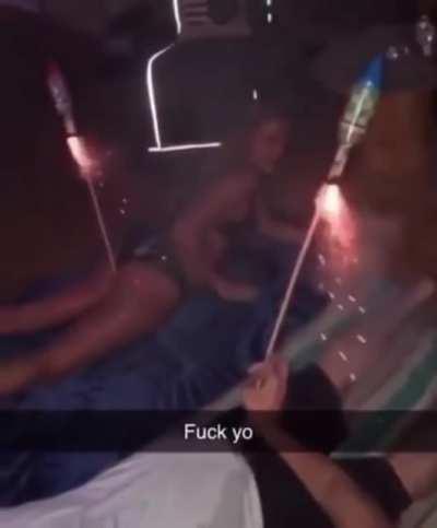 2 braincells, 1 of them just fizzled out