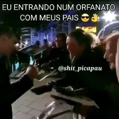 Da licença que o filho tá on 😎👍