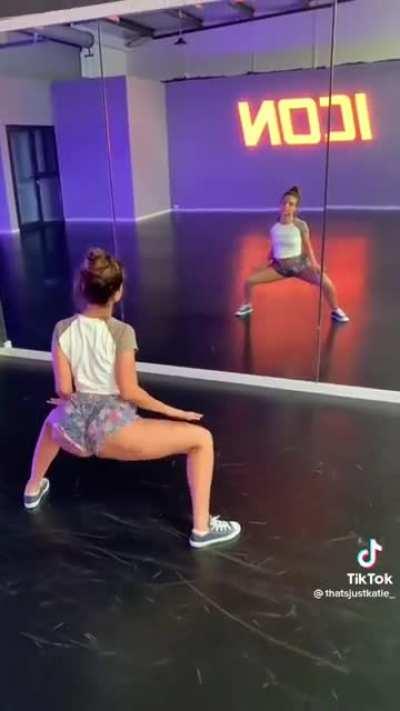 She gonna pop it on camera