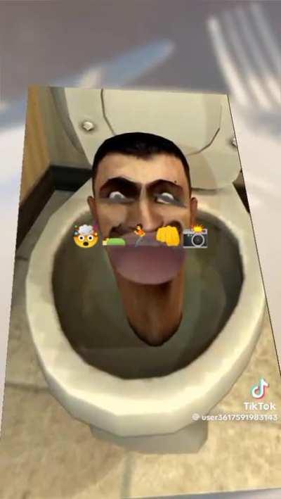 Blud think he a toilet guy💀💀💀💀