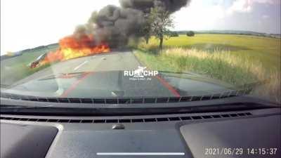 Que suerte de este cabrón.