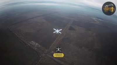 Ukraine's FPV drone destroyed a Russian Lancet drone near Ukrainian trenches. The 39th Air Defense Regiment, published on December 24, 2024.