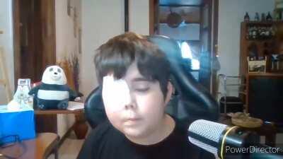 Tomiii 11 racista 😡😡😡