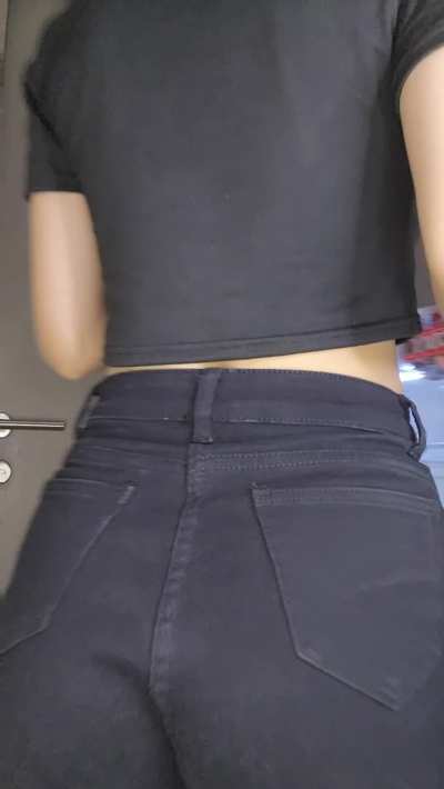 I am not falling for those grapes again😇