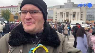 A resident of Kherson: “We have no heating, no electricity, no water, no mobile or internet connection, but NO RUSSIANS! I am extremely happy because now we are free.”