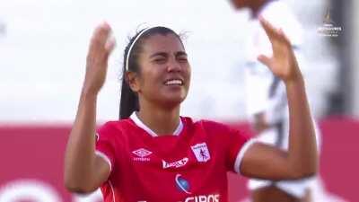 Nem sou corintiano mas ainda tô indignado com isso véi, o time chega nas semis humilhando todo mundo, faz mais de vinte gols e é eliminado tendo lavado só um(fora os pênaltis) na competição inteira