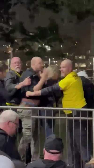 Fight after Brantford Bulldogs game