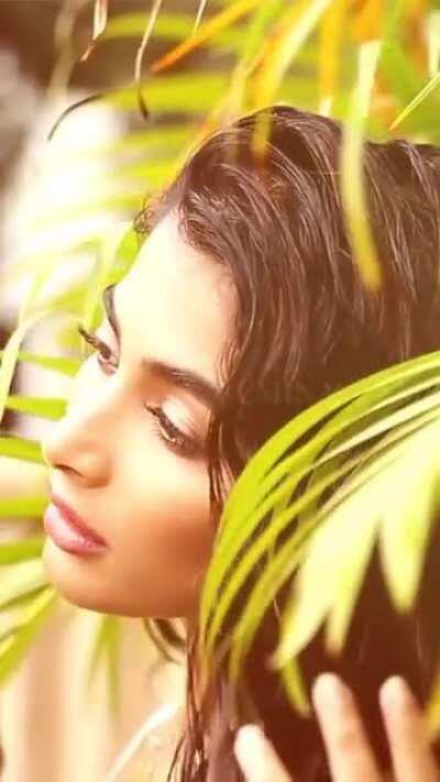 Pooja Hegde - Femina Photoshoot Vertical Edit