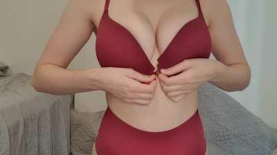 They're also soft and puffy (when it's not freezing!) [f]