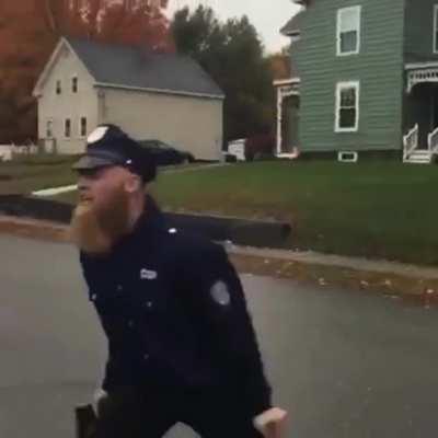 CASTLE CRASHERS IS 80% GET IT RN