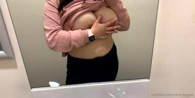 Grab em and🔥 squeeze em 🙌