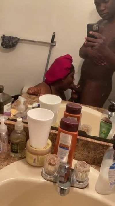 Her name is Asya mane and she loves eating dick🤣