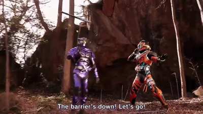 Tremendos diseño sy concepto para que solo sea una mini serie. realmente espere mucho mas de Kamen rider Shinobi.