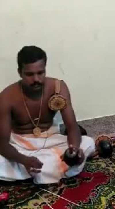 Vande mataram' played on Kudukka Veena, a rare musical instrument from Kerala
