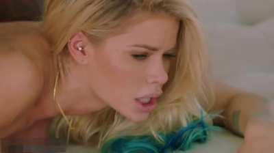 The Night Before She Tells You “Yeah I Don’t Think Our Relationship Is Working”