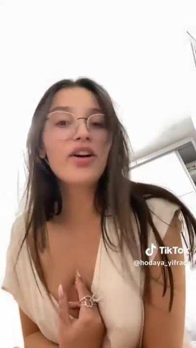@Hodaya_yifrach
