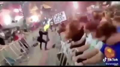 everyone listening to this banger right now