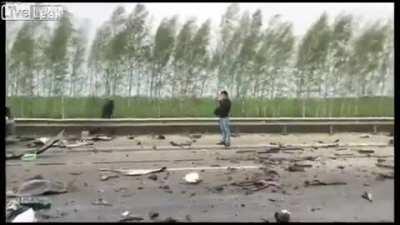 Mercedes crashes in front of cammer