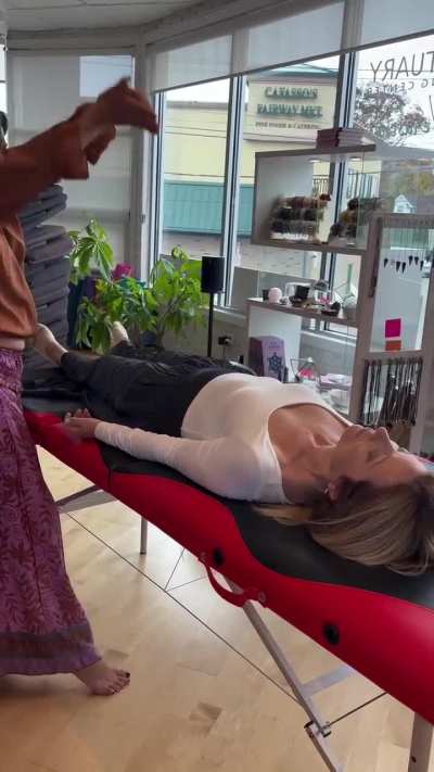 Blursed therapeutic session