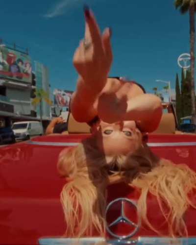 Sydney in the music video for ‘ANGRY’ (2023)