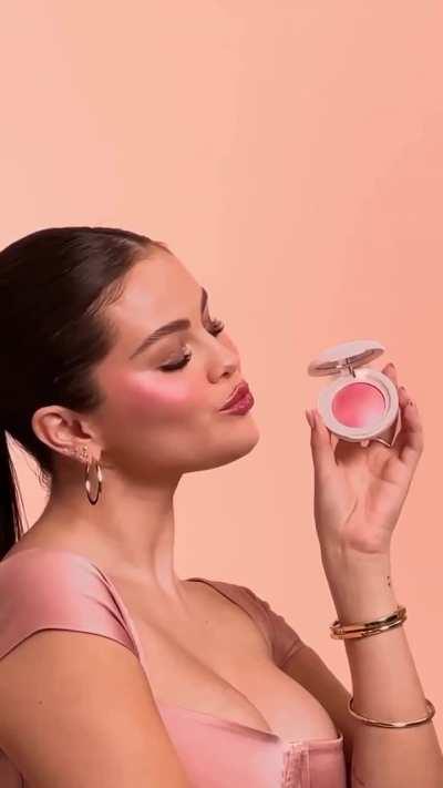 Massive milkers selena for rare beauty 