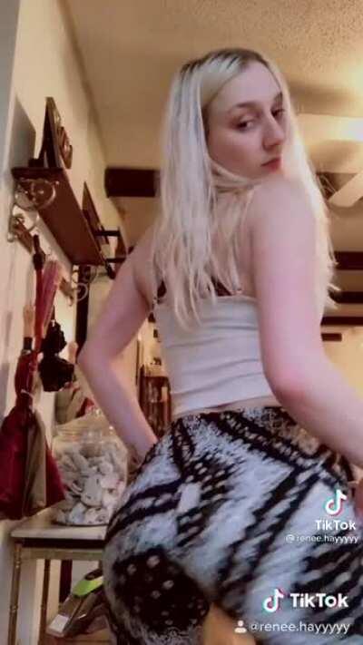 Soft & Jiggly 76 (Pawg Twerk) 🍑😍