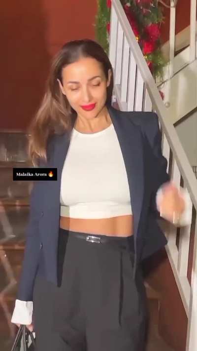 Malaika Arora Red Lips 💋❣️