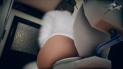 Mei Big Booty Toilet Farts - Rear Angle