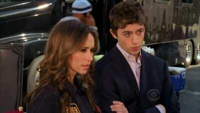 From Ghost Whisperer - Side view is a great view