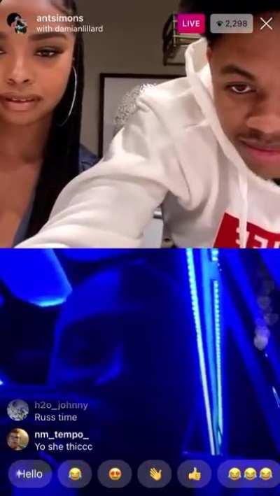 Anfernee Simons introducing his new girlfriend to Damian Lillard on IG Live: 