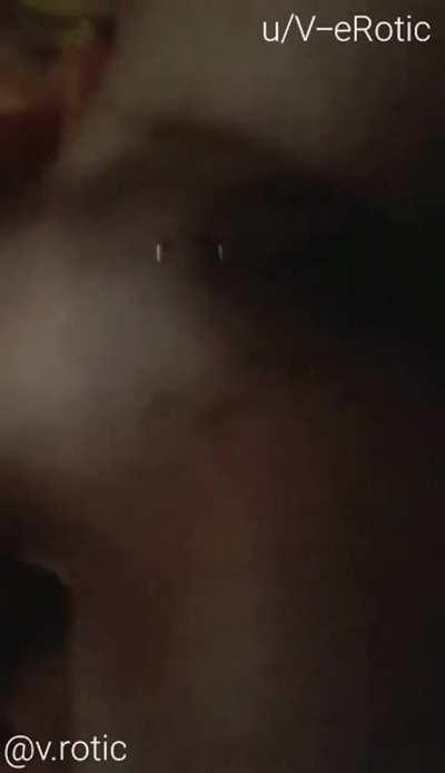 Masturbating with my vibrator [OC] Nudebatgirl 