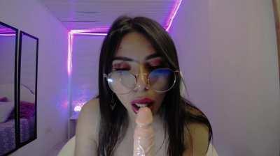 Melany Dee Cam Orgasm 🔊