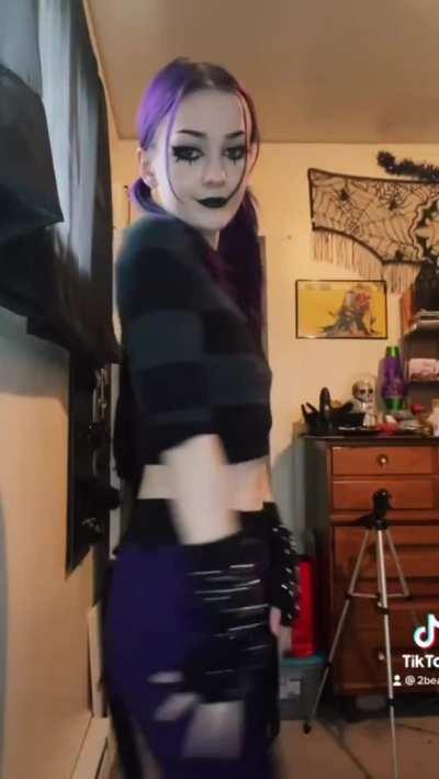 One of my actual tiktoks but with an alternative ending…