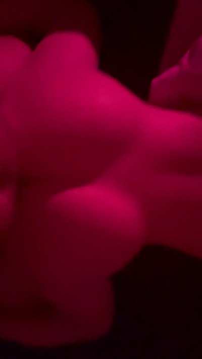 sure im small but the ass is fat