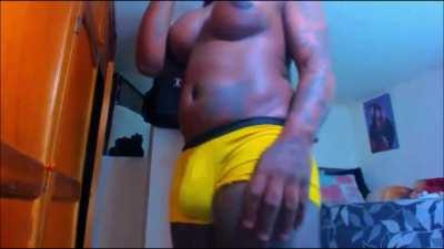 Dominant ebony tranny wants to smother a face in her strong ass.