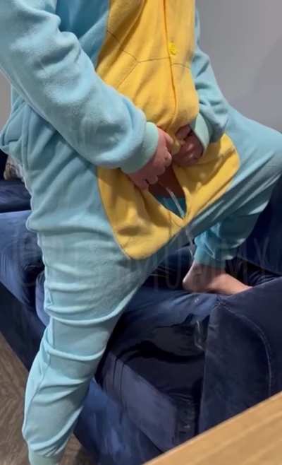 Naughty Pokémon seen in a hotel room 👀