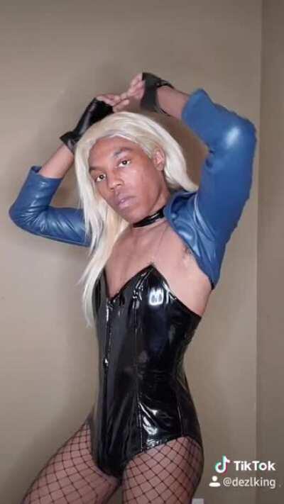 Decided to redo my Black Canary cosplay with the right hair this time.