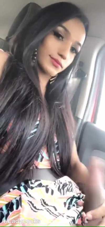 There is no other option than to stop the car and suck her off