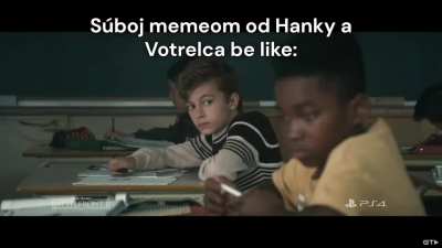Súboj Hanky a Votrelca (video je len obrazné)