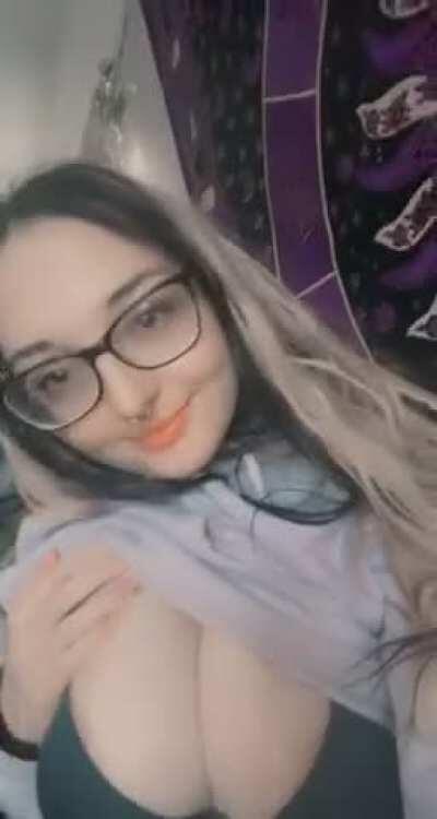 It does hide them well 🥰