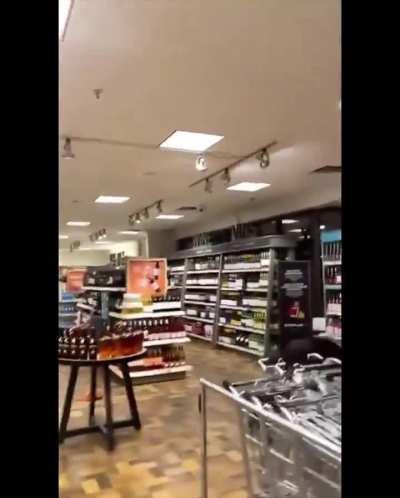 3 Punjabis robbing a liquor store in Canada