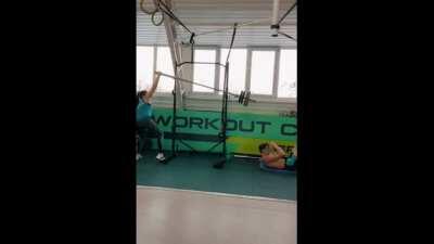 Crunches vs. barbell squats